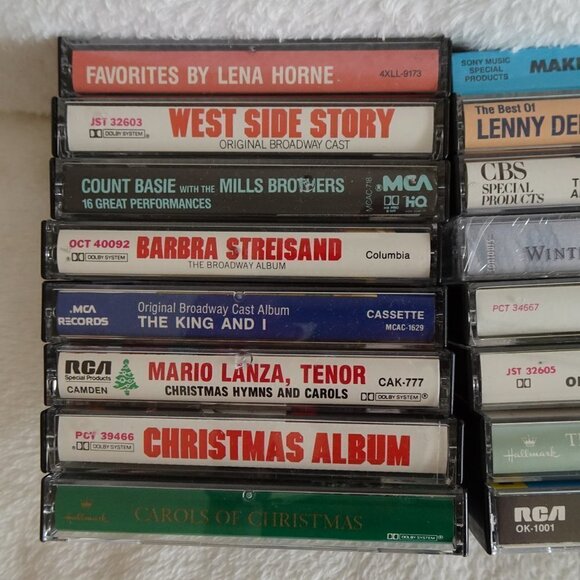 Lot Of 16 Music Cassette Tapes Mixed Bundle Easy Listening Streisand Mathis Xmas - Picture 2 of 9